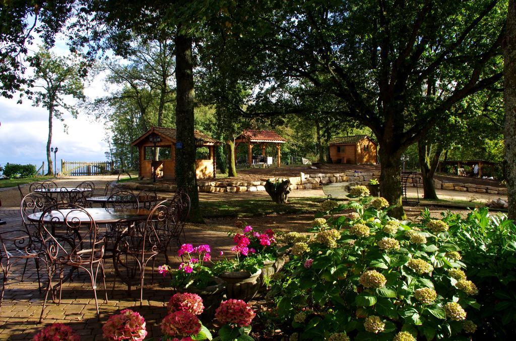 Auberge Les Tables Du Ban Saint-Pierre-la-Palud Zewnętrze zdjęcie